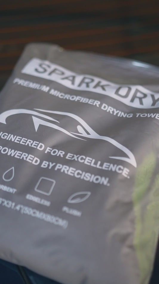 Spark Dry Premium Microfiber Drying Towel (50cm x 80cm) 1400 GSM